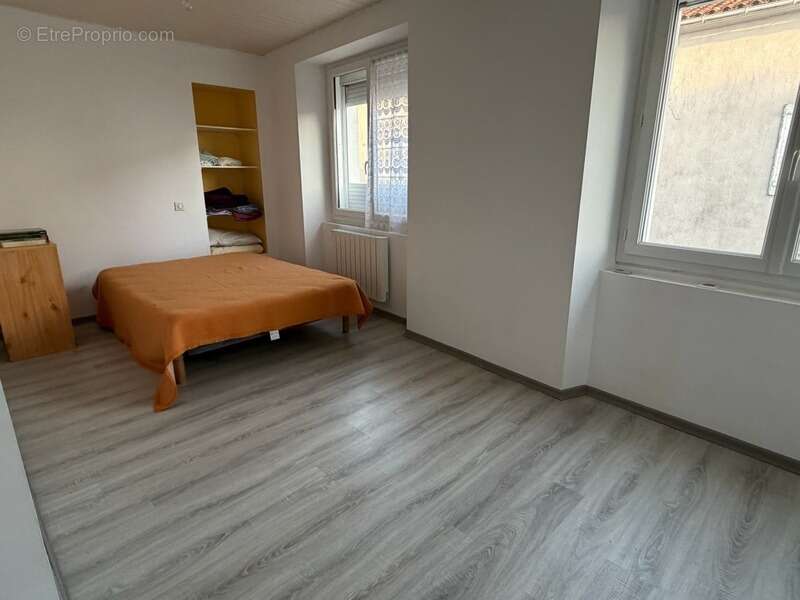 Maison à MAREUIL-SUR-LAY-DISSAIS