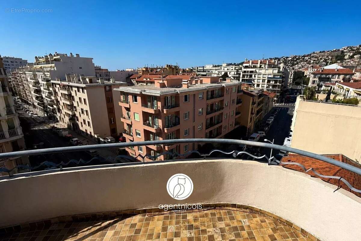 Appartement à NICE