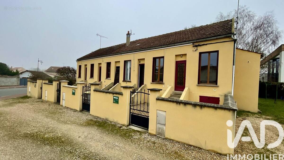 Photo 1 - Appartement à MONTEREAU-FAULT-YONNE