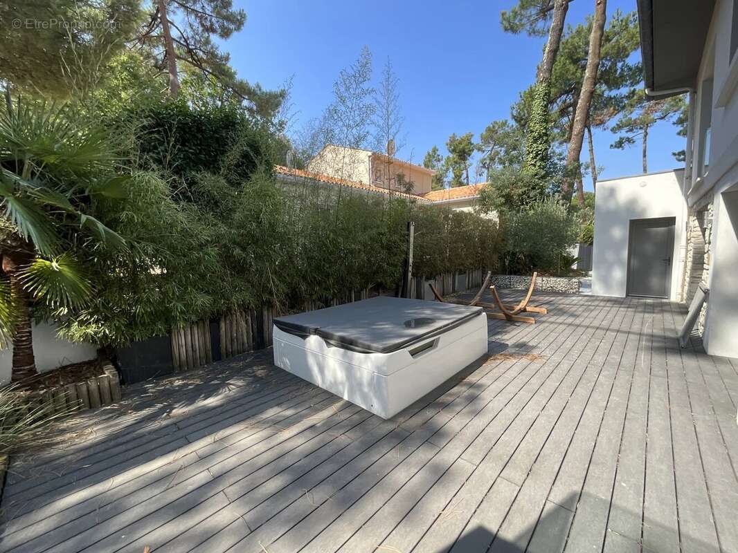 Villa contemporaine de 230 m² - photo 20