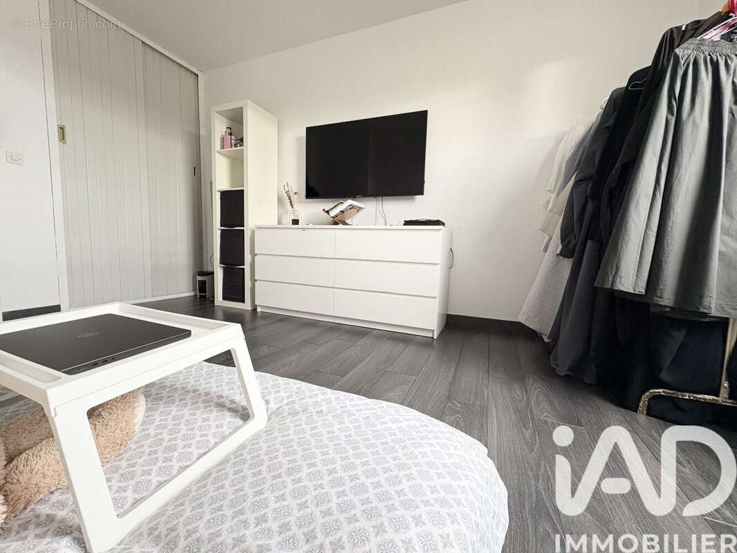 Photo 3 - Appartement à CORBEIL-ESSONNES