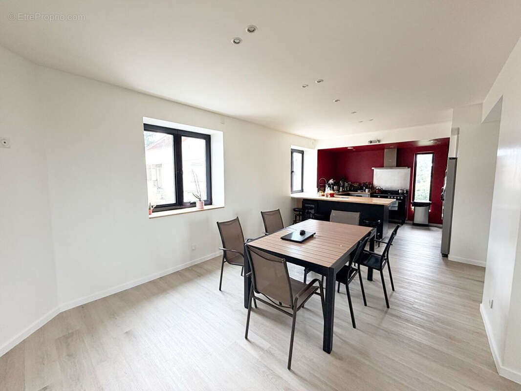 Maison 6 pièces de 141,78 m2 - photo 9
