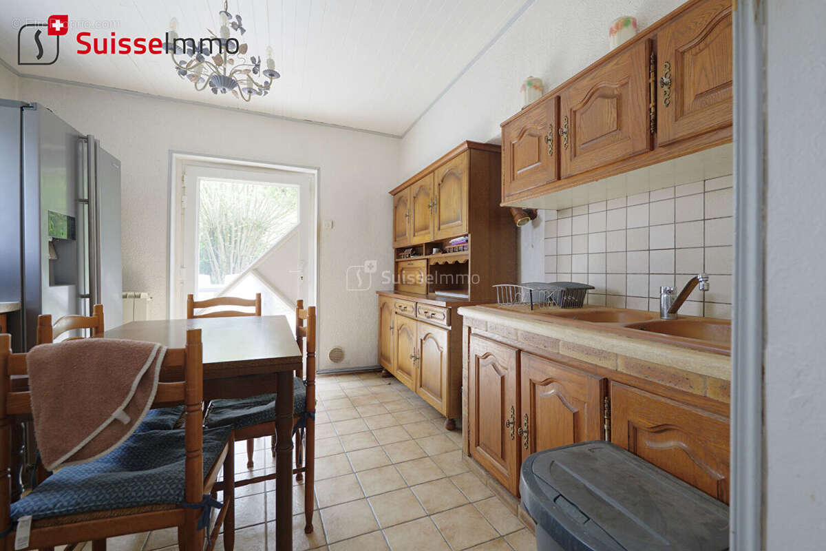 Immeuble 3 appartements 223m2 DASLE - photo 5