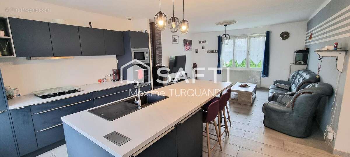 Photo 3 - Maison à SAINT-PIERRE-DU-CHEMIN