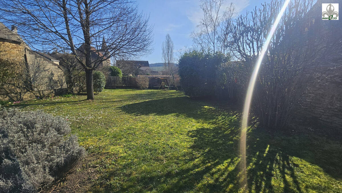 Maison à CHEVANNES