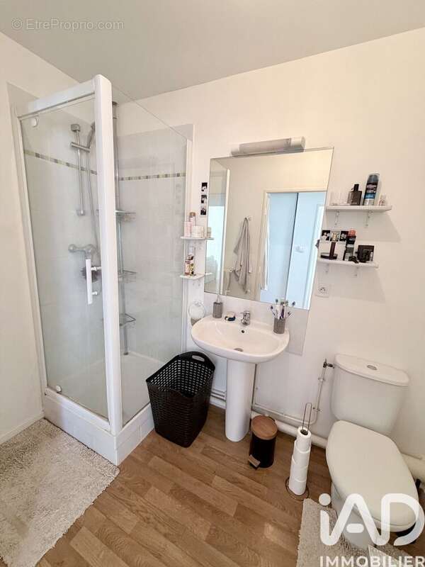Photo 9 - Appartement à LANNILIS