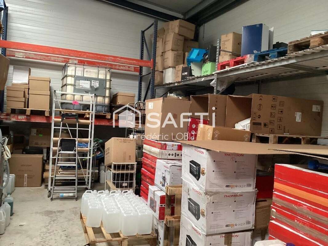 Photo 9 - Commerce à SAINT-SEURIN-SUR-L&#039;ISLE