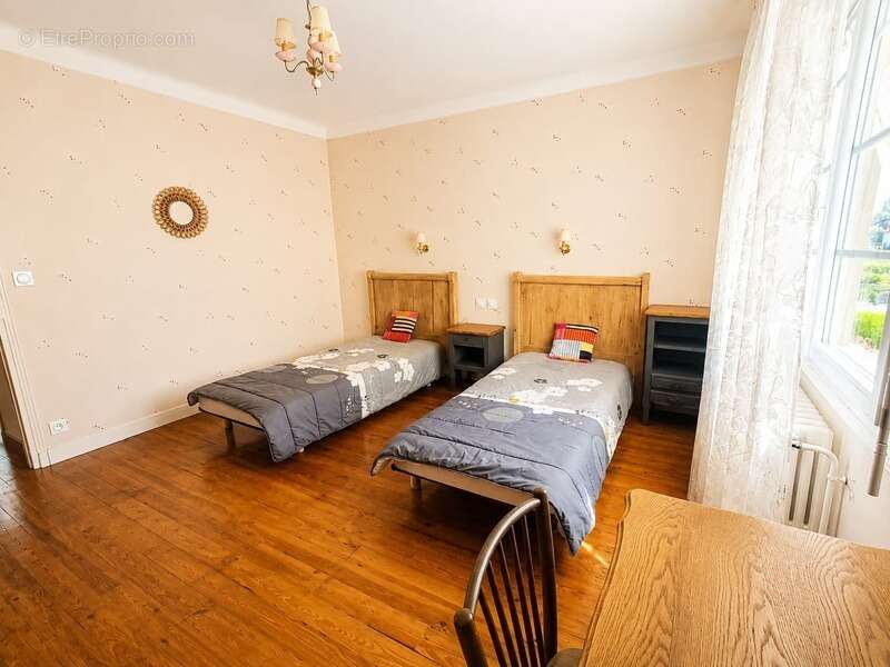 Maison 161m2 avec jardin à SARRANCOLIN (65) - photo 14