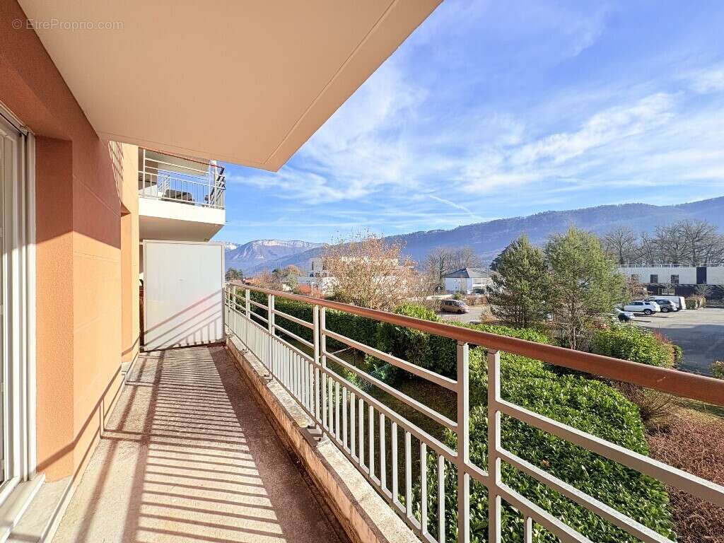 Appartement à SEYNOD