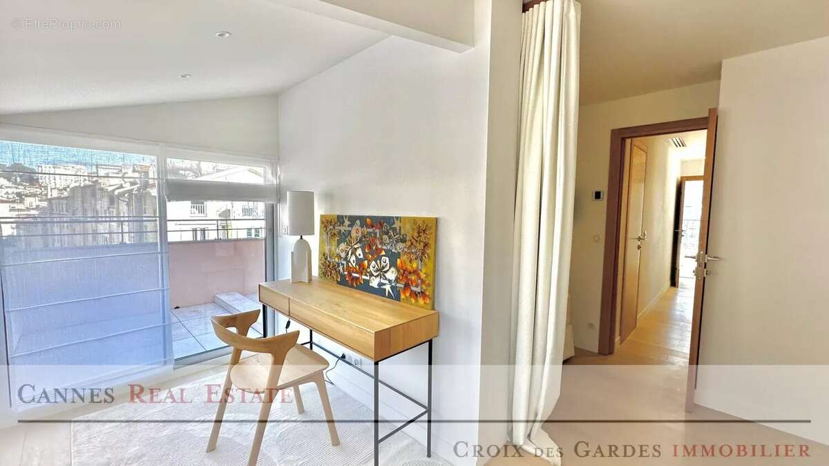 Appartement à CANNES