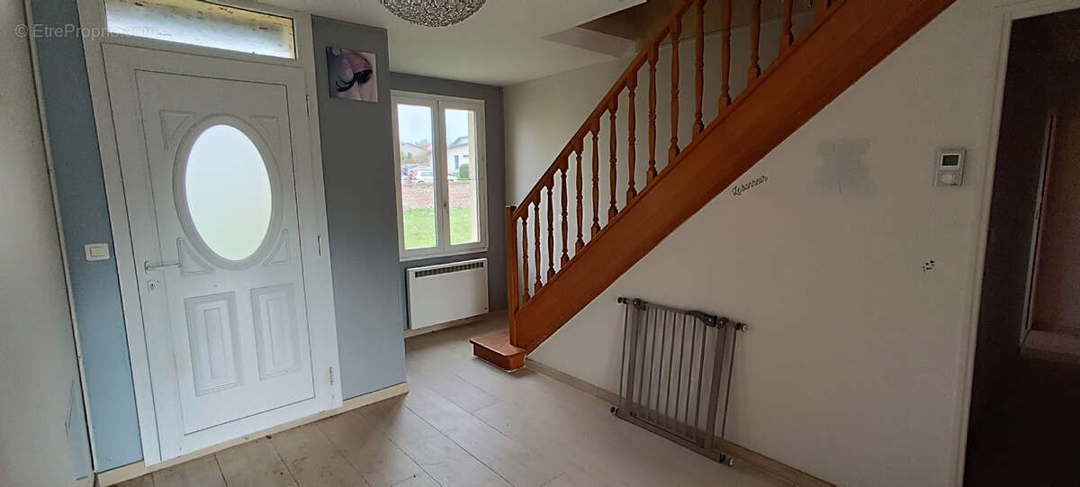 Maison à VAUX-SUR-SOMME