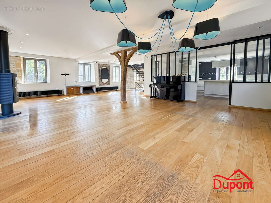 Maison 680 m² à Tournes  - photo 4