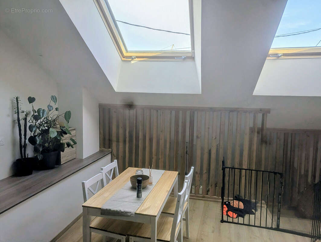 Appartement à POLIGNY