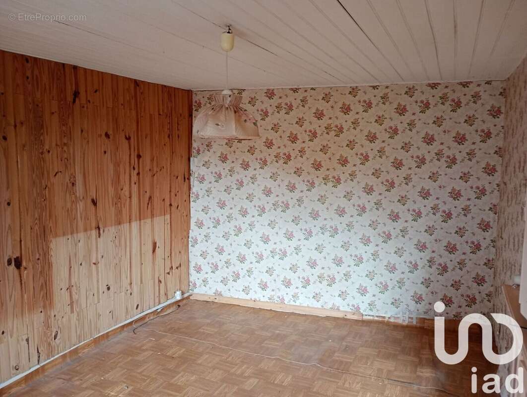 Photo 5 - Maison à BUSSON