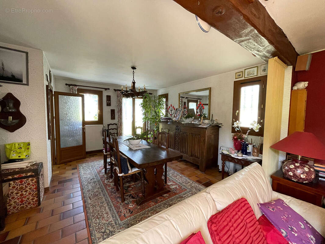 Maison à ETAMPES
