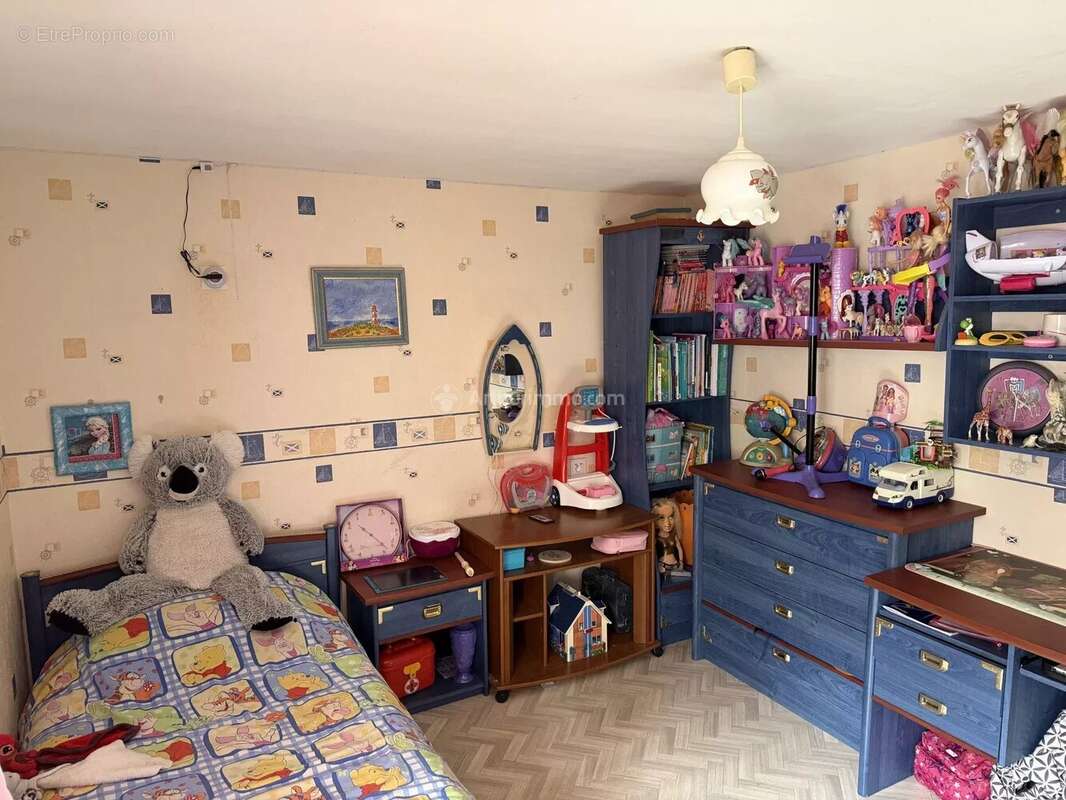 Maison à COURDEMANCHE