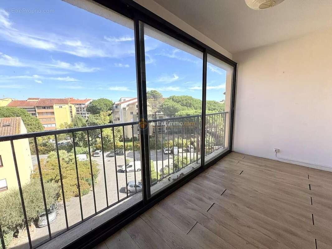 Appartement à FREJUS