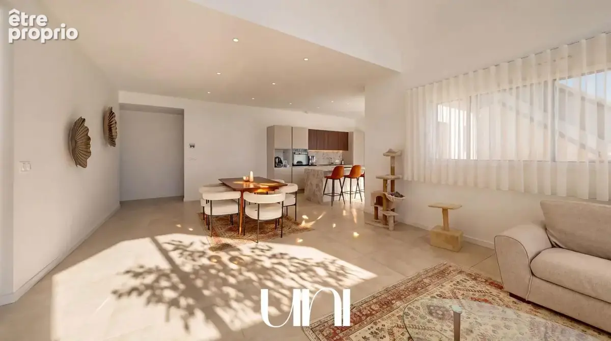 Maison 5 pièces de 135 m2 avec belle hauteur sous plafond - photo 9