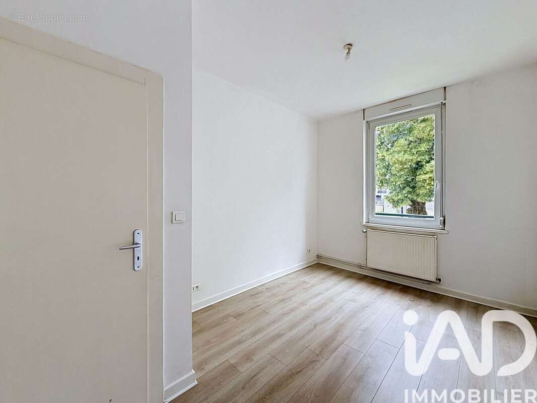 Appartement 42 m² à Yutz  - photo 6