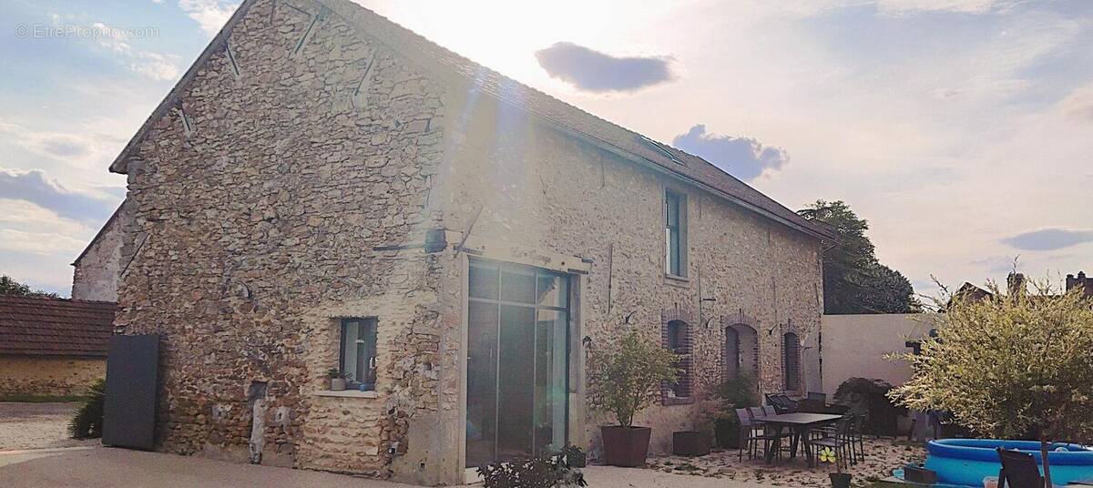 Photo 1 - Maison à FLEXANVILLE