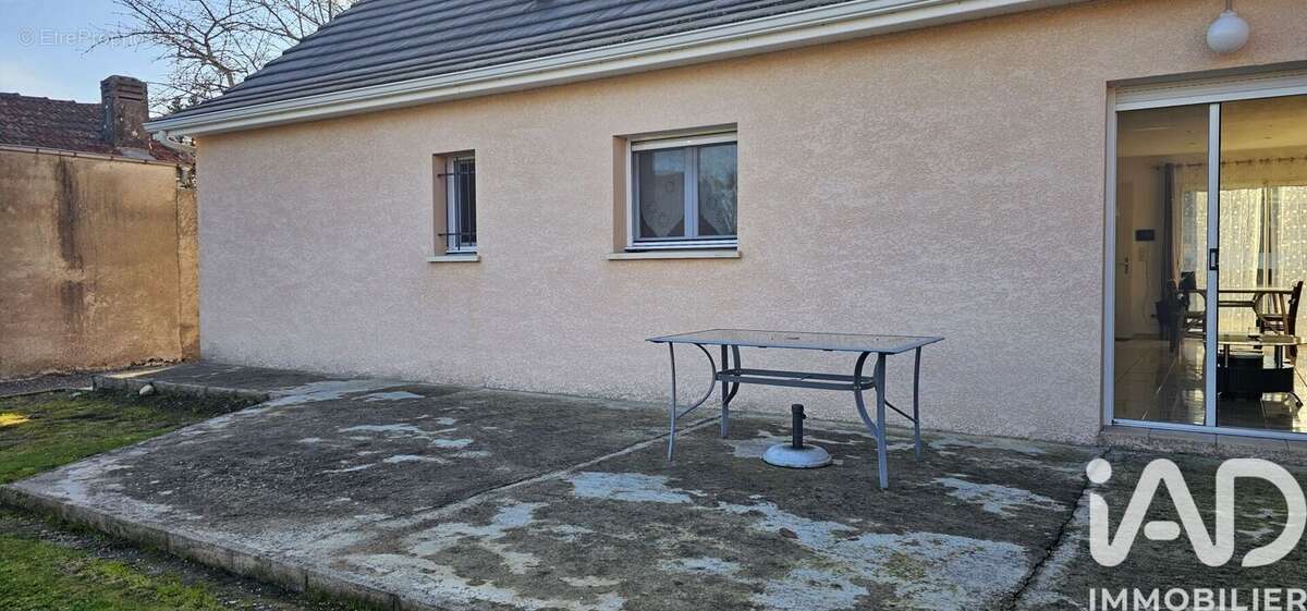 Photo 3 - Maison à TREBONS