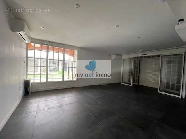 Commerce à SAINT-MARTIN