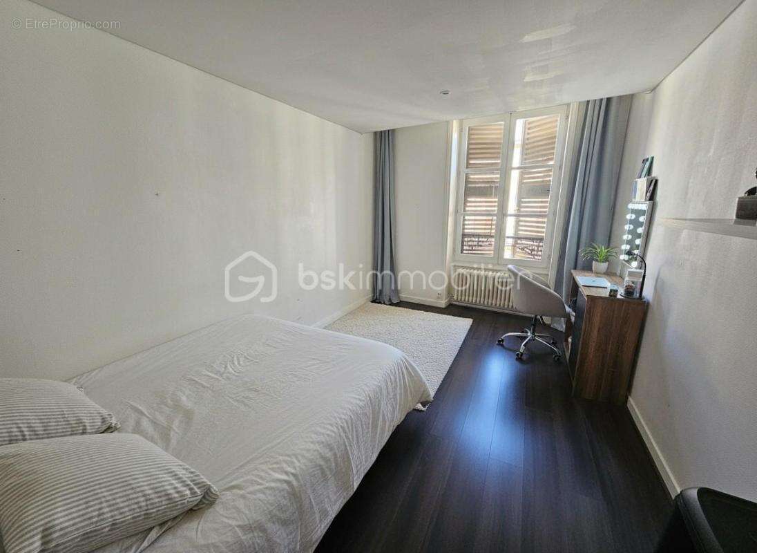 Appartement à CHARLIEU