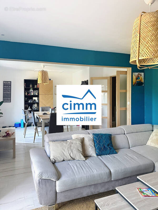 Maison à LA BUSSIERE