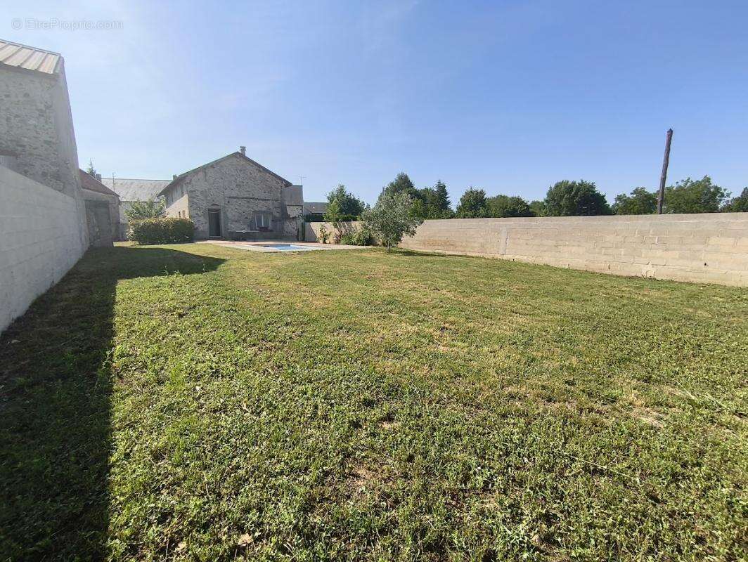 Maison à MONTMIRAIL