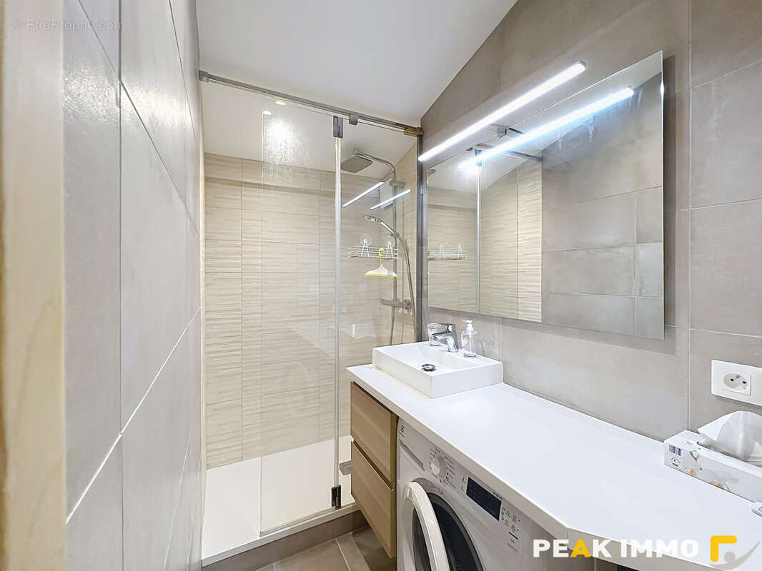 Appartement 2 pièces Demi-Quartier Secteur Ormaret - photo 3