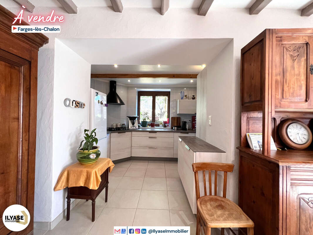 Maison 134 m2  6 pièces  2 ch  201 m2 de terrain - photo 11