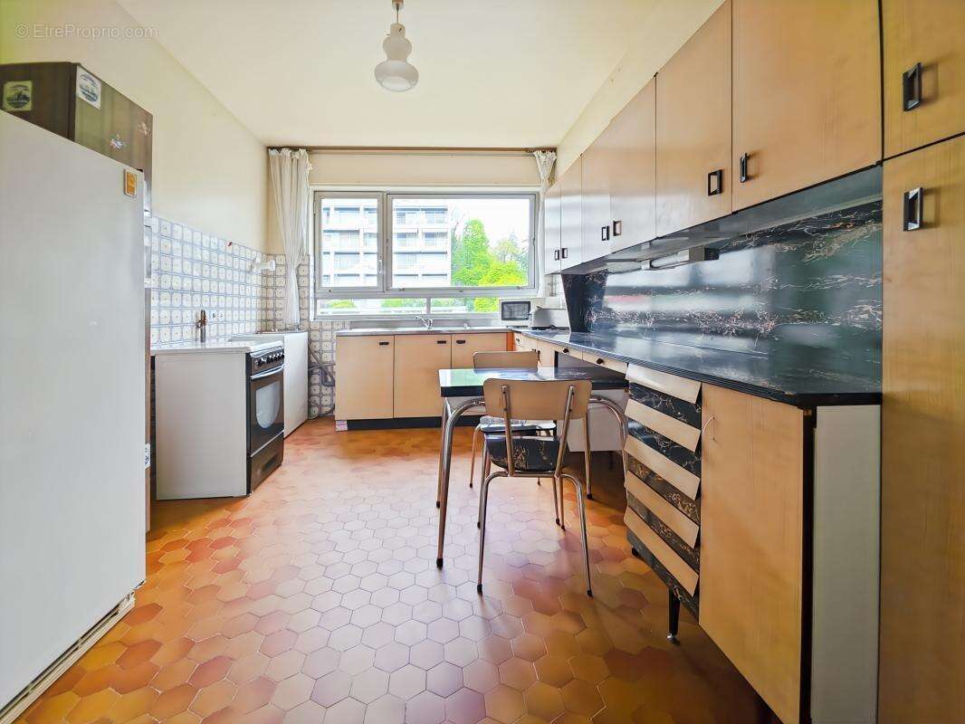 Appartement à CALUIRE-ET-CUIRE