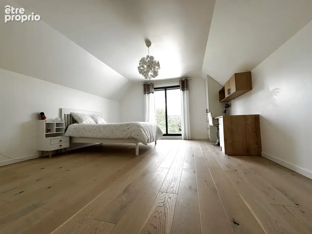 Saint-Witz, Villa  de 325 m2 habitable avec piscine - photo 10