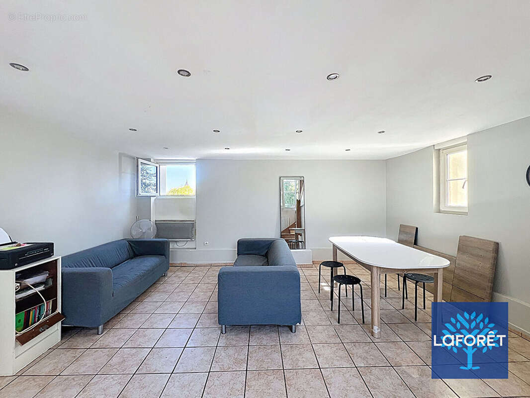 Appartement à CERNY