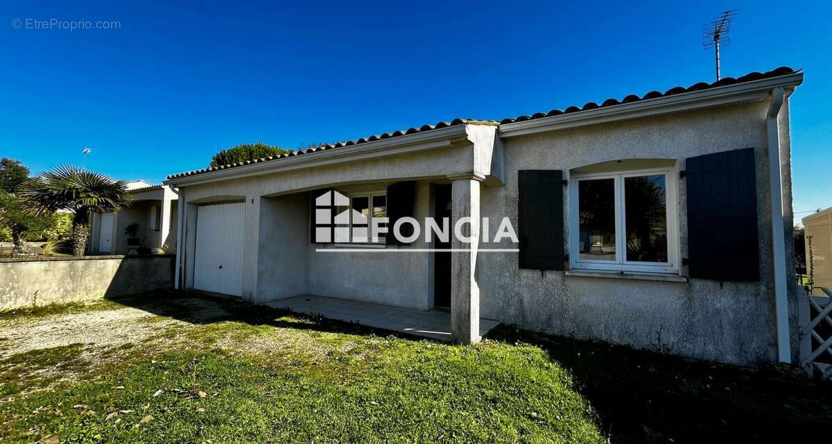 Maison à MESCHERS-SUR-GIRONDE