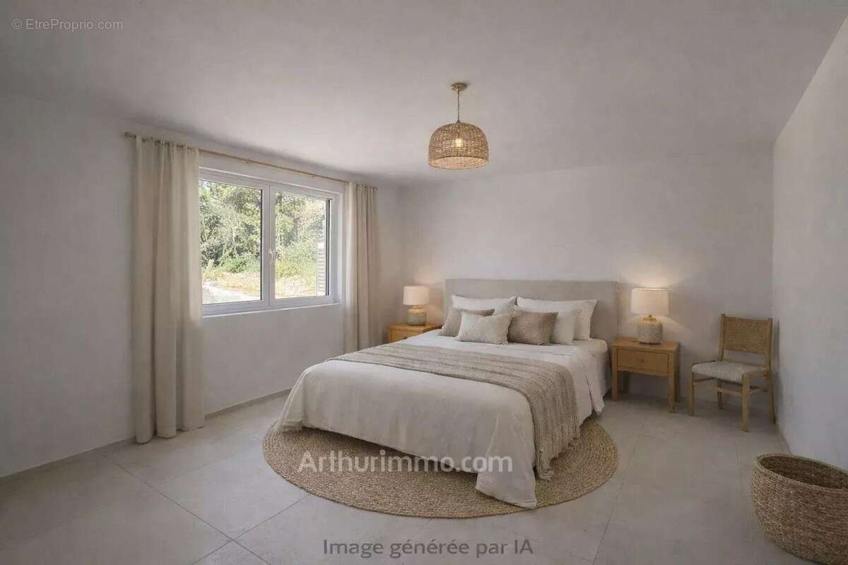 Appartement à MOUANS-SARTOUX