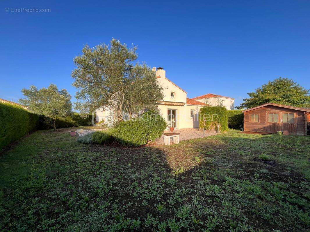 Maison à LE LOROUX-BOTTEREAU