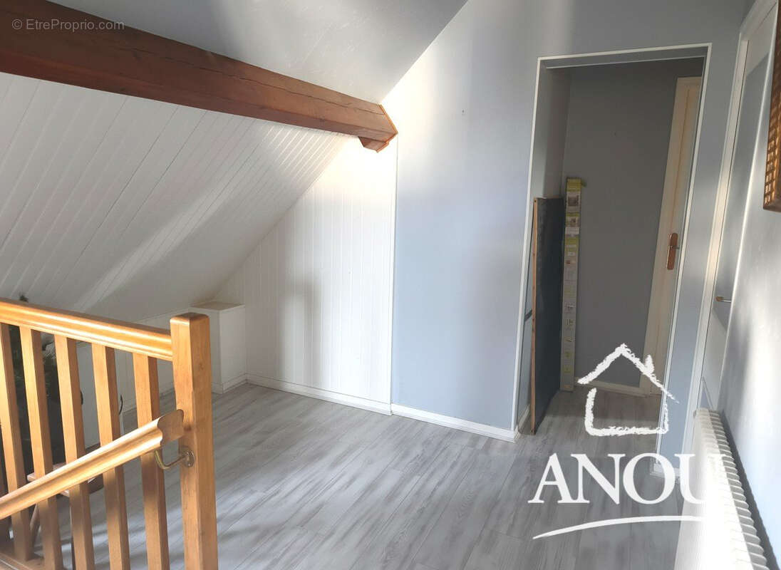 Maison à SAINT-DENIS-LES-PONTS