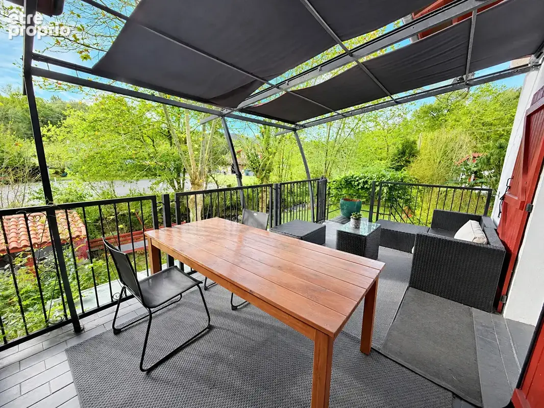 Maison Urrugne, quartier Olhette, 8 pièces 205 m2 - photo 9