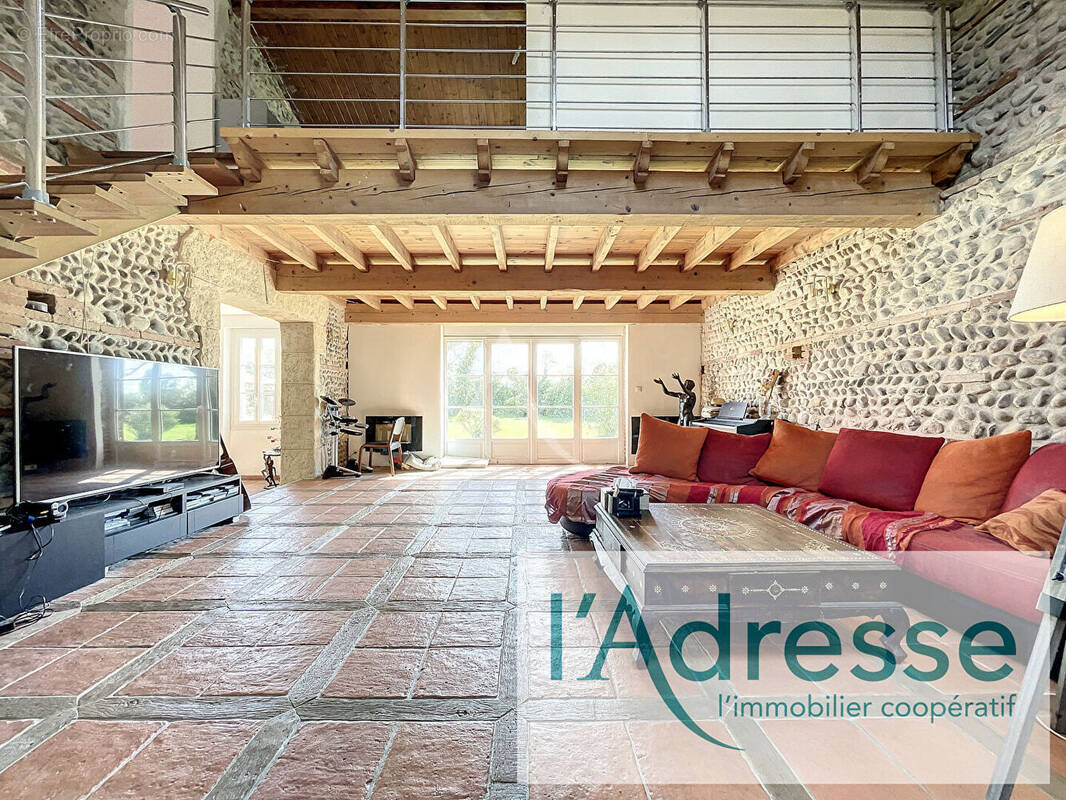 Maison à FENOUILLET