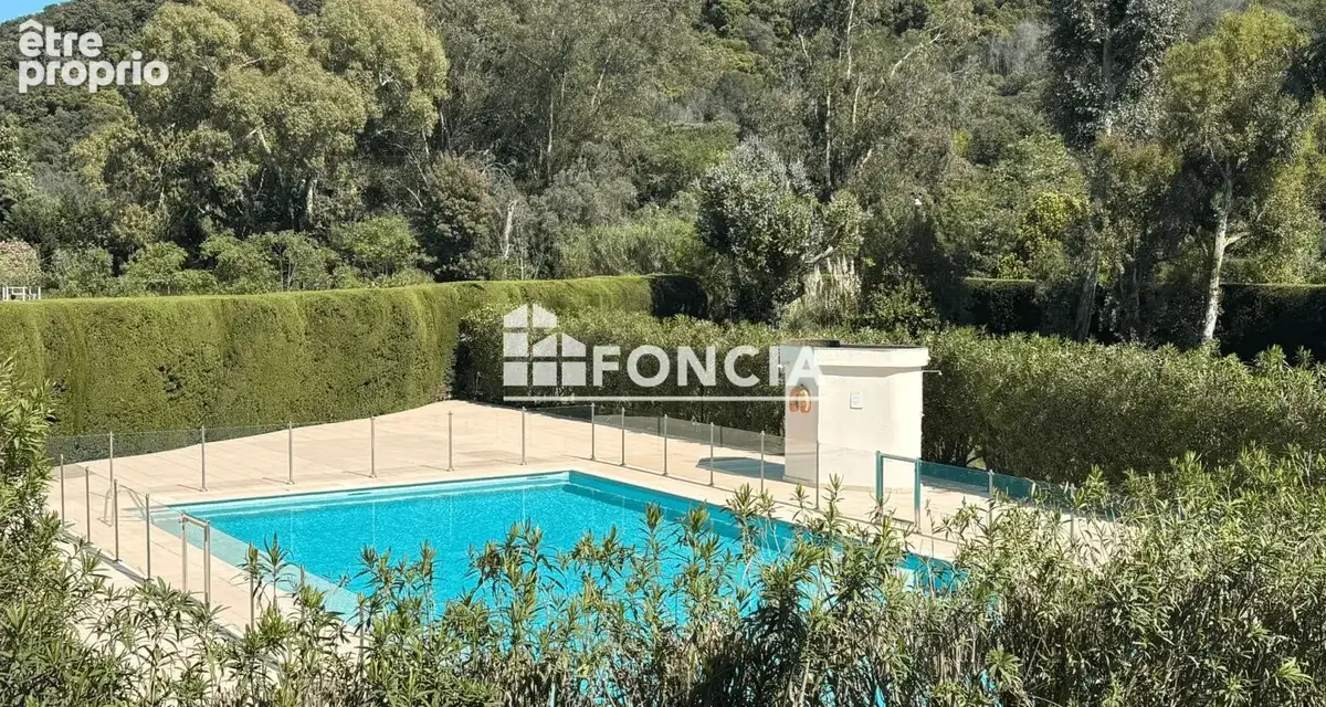 MANDELIEU MINELLE Résidence  avec piscines et cave - photo 2
