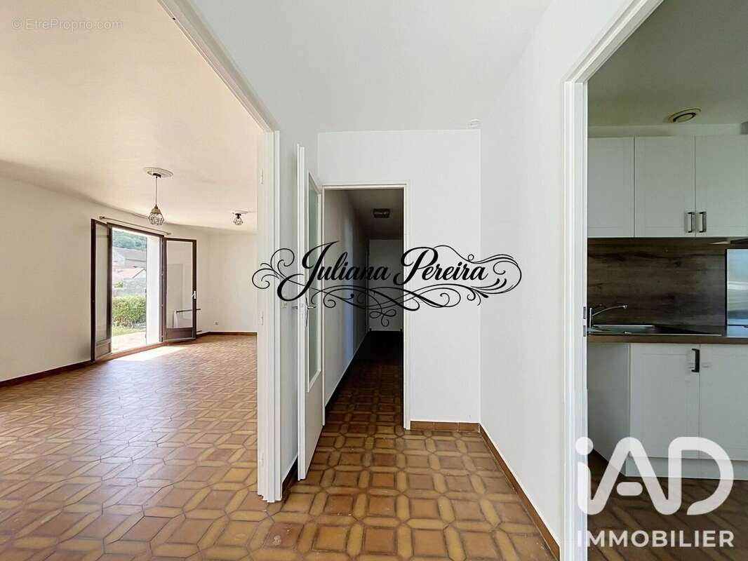Maison 91 m² à Mezieres-Sur-Seine  - photo 6