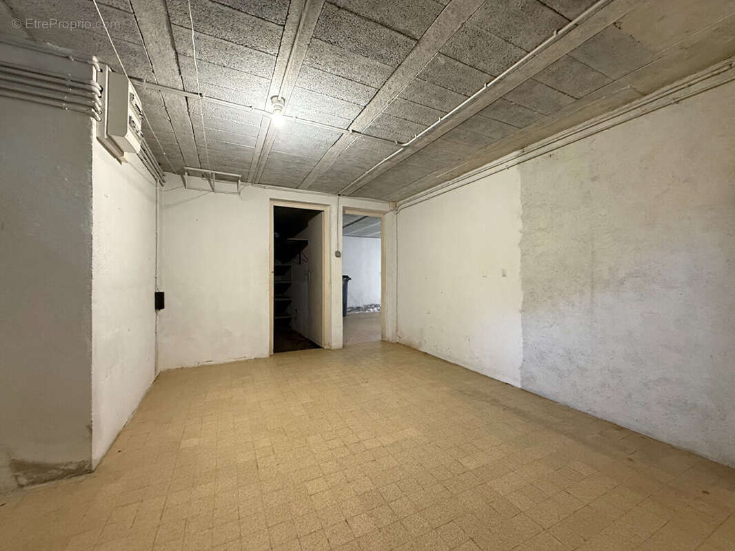 Maison à ESTIVAREILLES