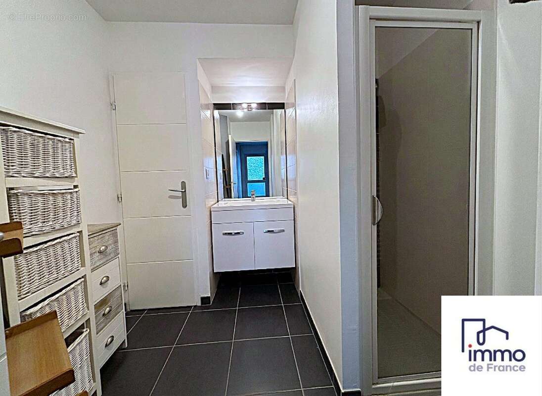 Appartement 43 m² à Vienne  - photo 6
