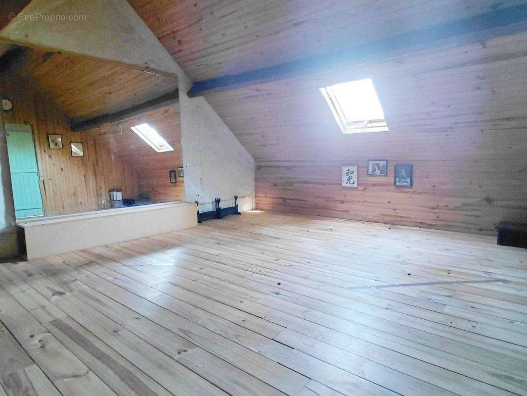 Maison à vendre 4 pièces VILLENEUVE SAINT SALVES (89) - photo 6