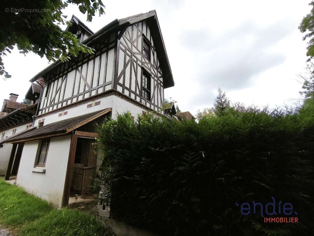 Maison à AIRION