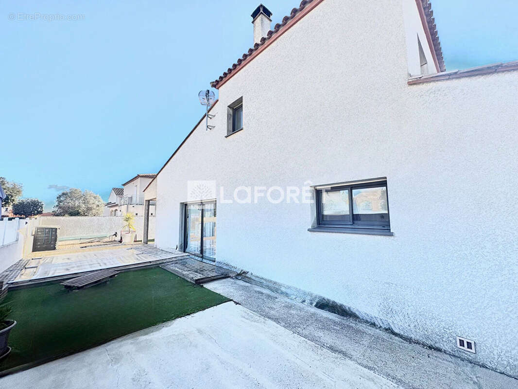 Maison à LATOUR-BAS-ELNE