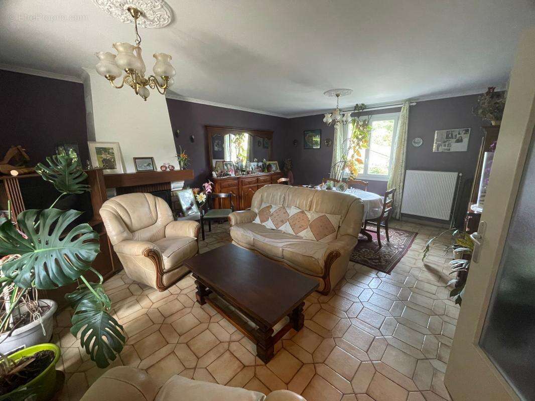 Maison à TIGNIEU-JAMEYZIEU