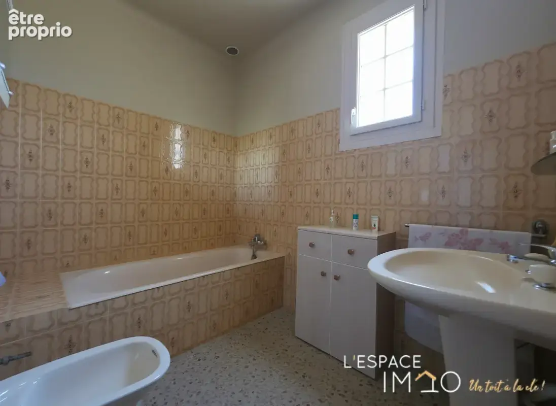Maison traditionnelle au calme, à deux pas du village - photo 9