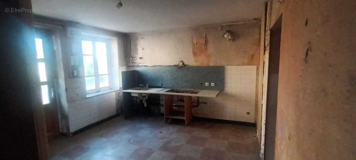 Maison à CHAVANOZ